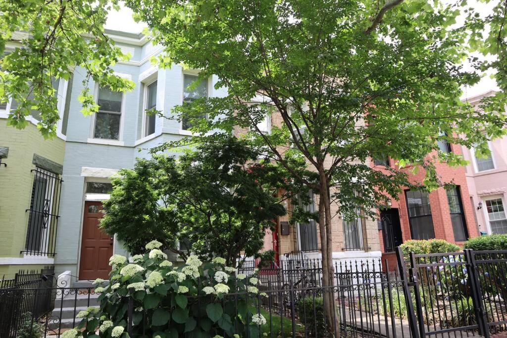 3-Bedroom House With Cute Patio Explore Dc On Foot Distrito de Colúmbia Exterior foto