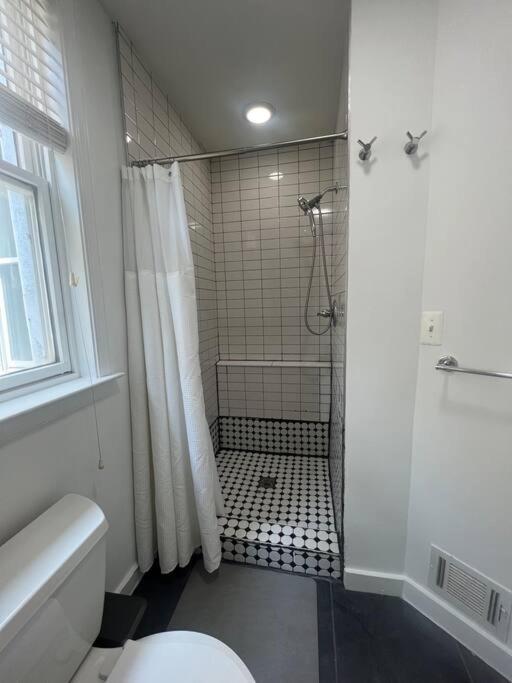 3-Bedroom House With Cute Patio Explore Dc On Foot Distrito de Colúmbia Exterior foto